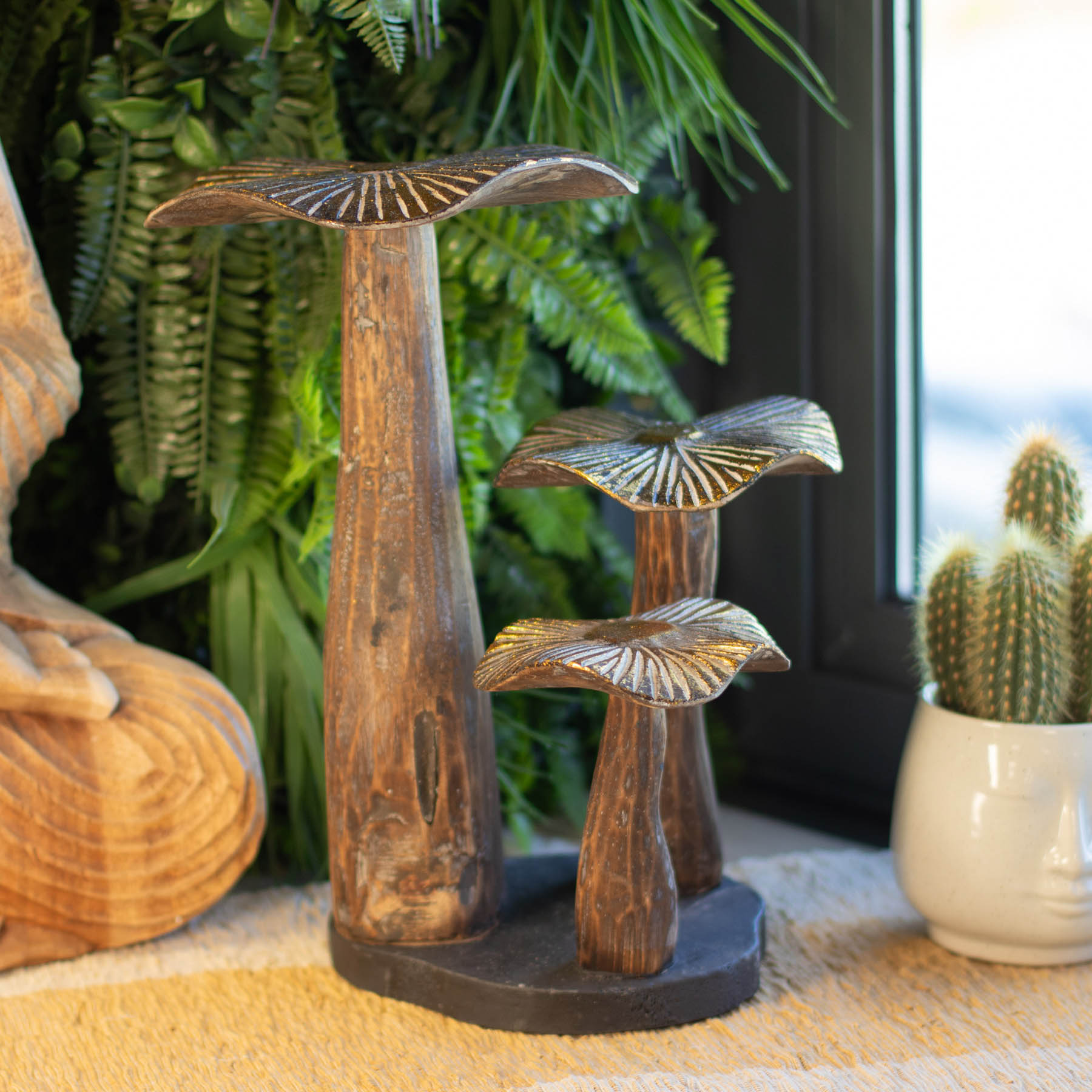 Large Natural Wooden Golden Mushroom Art (32x25cm)3