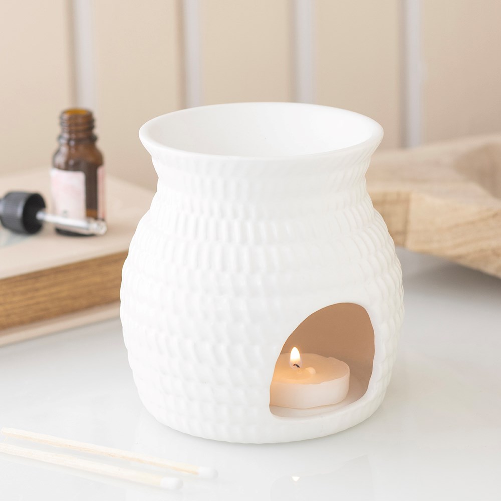 White Woven Basket Effect Oil Burner & Wax Warmer