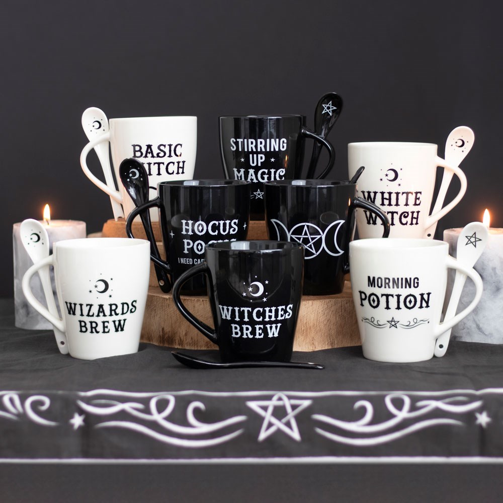 Witches Brew Mug and Spoon Set (500ml)4