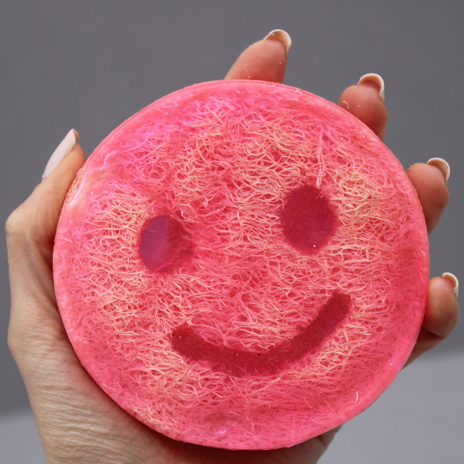 Coconut Happy Scrub: Luxury Exfoliating Loofah Soap3