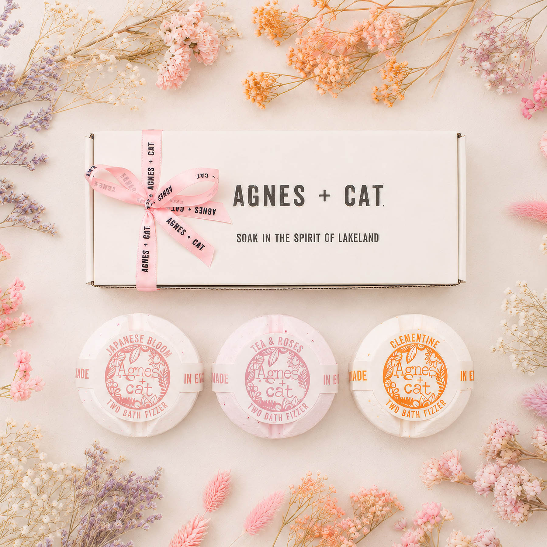 Agnes + Cat Floral & Citrus Bath Fizzer Gift Set4