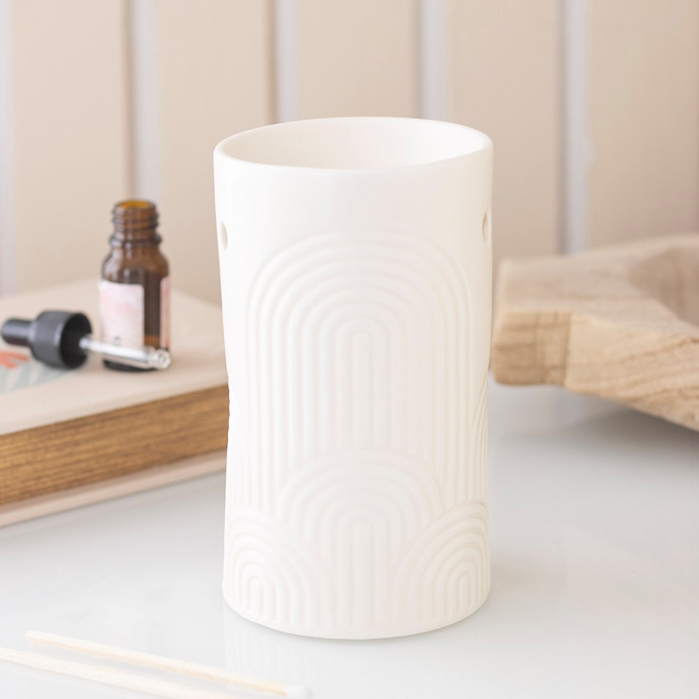 Embossed Arched Ceramic Oil Burner and Wax Warmer