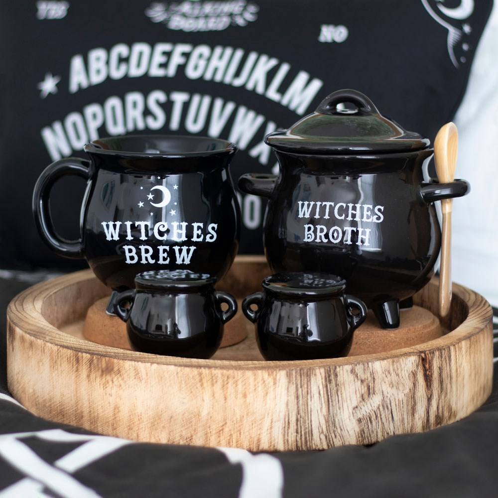 Witches Brew Cauldron Mug (500ml)4