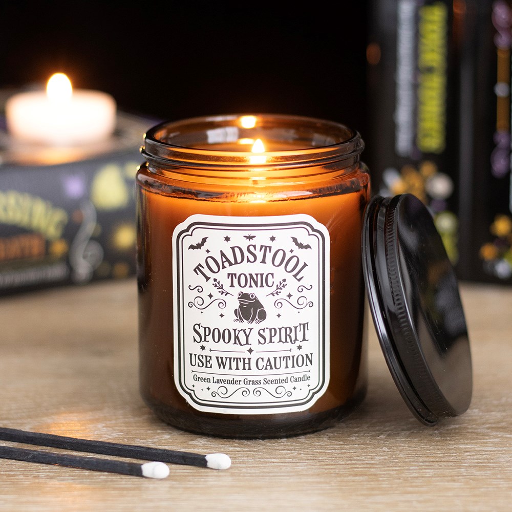 Toadstool Tonic Scented Candle - Green Lavender Grass3