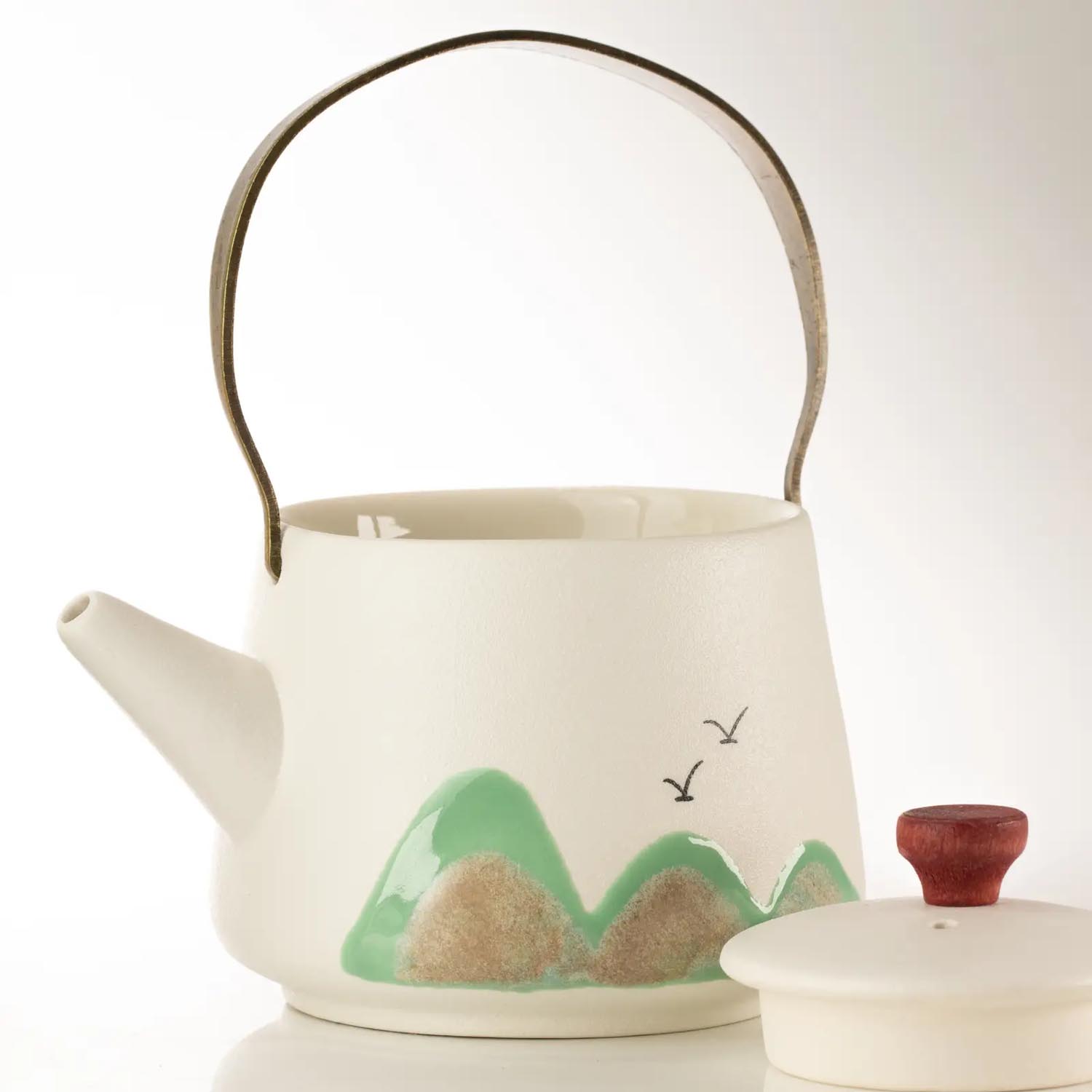 Thousand Miles Ceramic Tea Set with 4 Cups4
