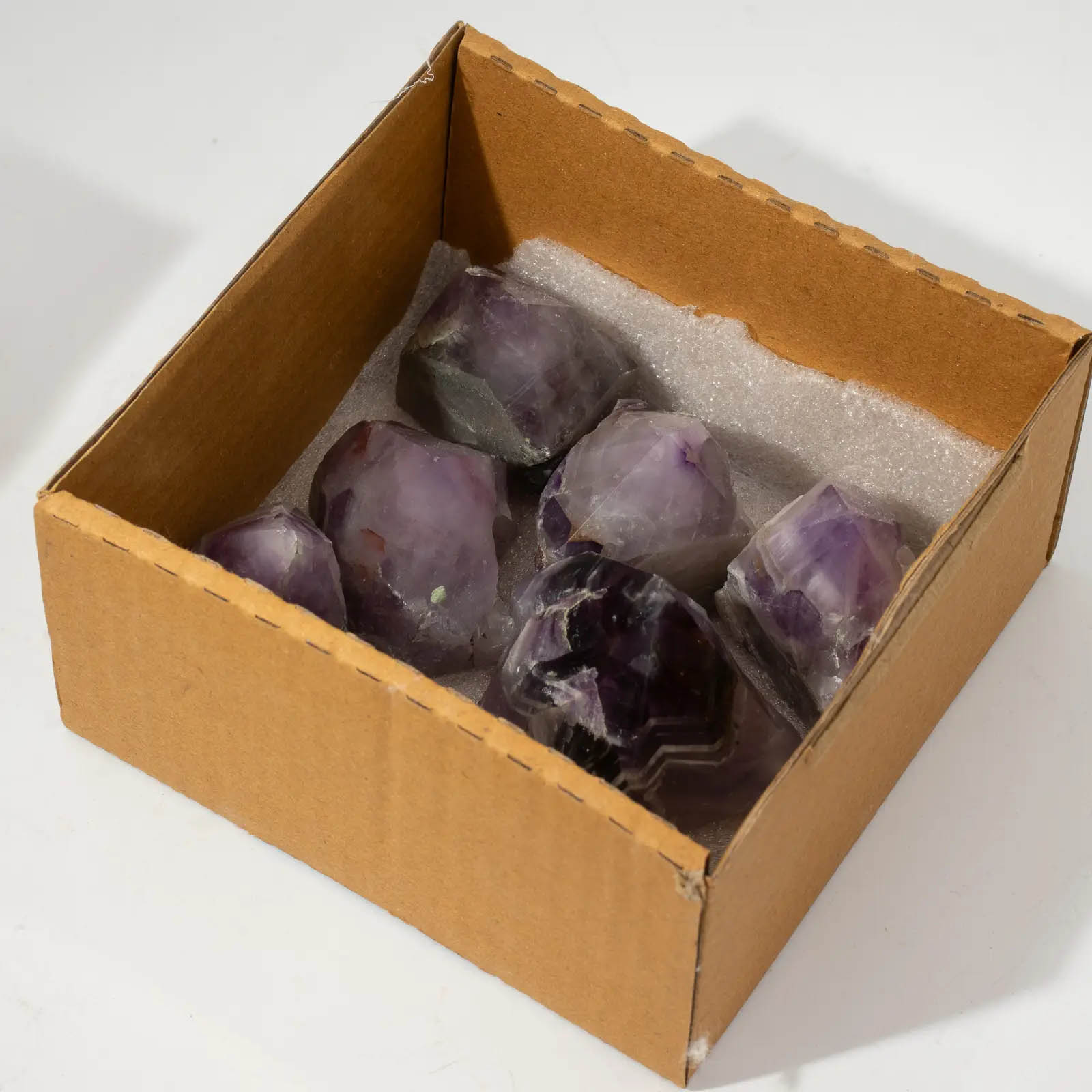 A-Grade Amethyst Top Polished Gemstone Points (5-6 Pieces)4