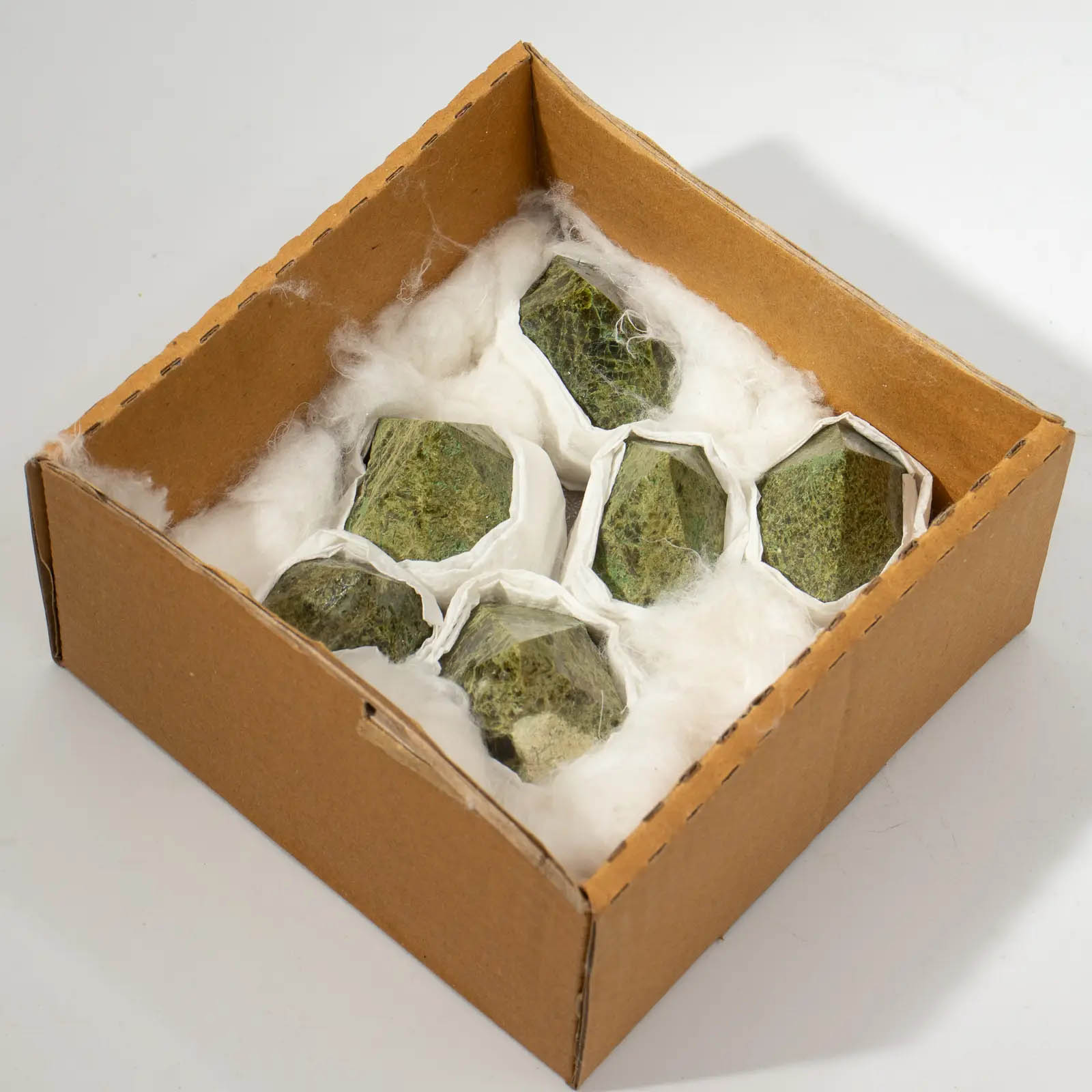 A-Grade Epidote Top Polished Gemstone Points (5-6 Pieces)5