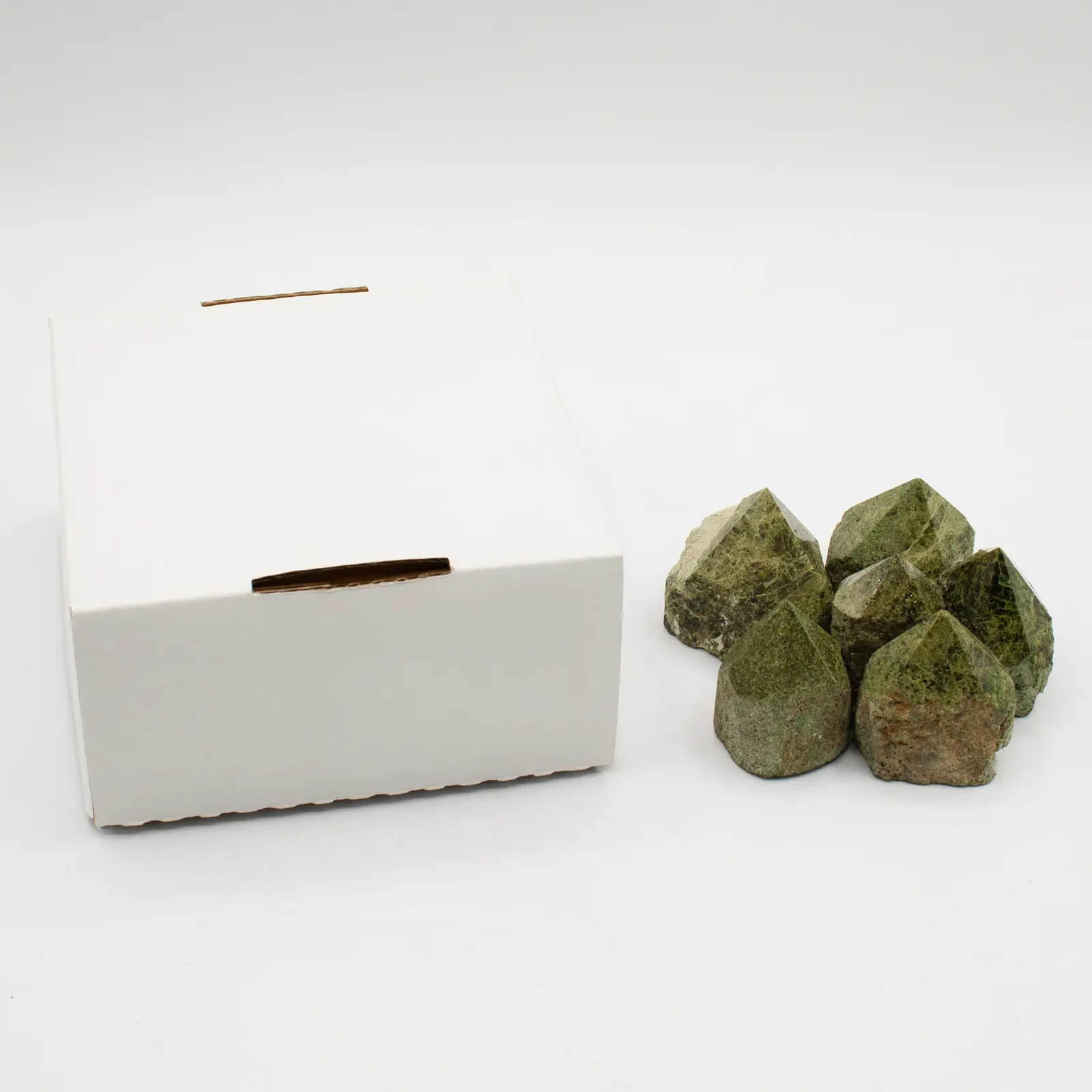 A-Grade Epidote Top Polished Gemstone Points (5-6 Pieces)6