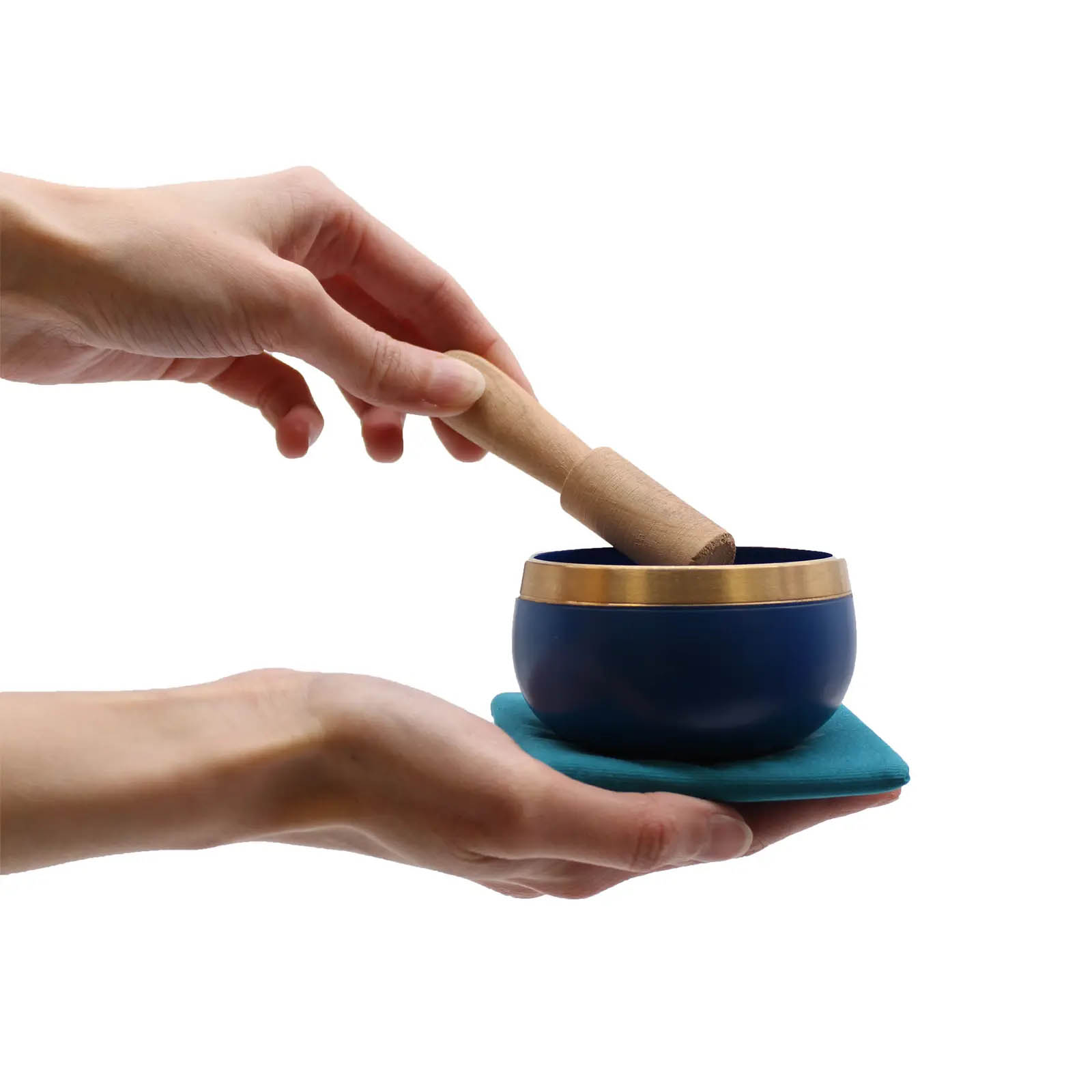 Chakra Healing Pyramid Singing Bowl Gift Set (7 Bowls)3