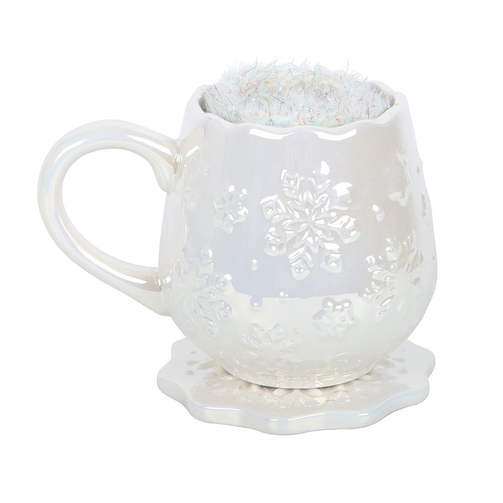 White Iridescent Snowflake Mug and Fluffy Socks Gift Set1