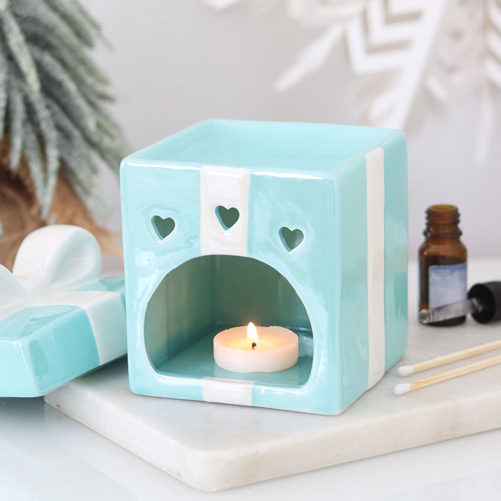 Blue Christmas Present Oil Burner with Removable Lid3