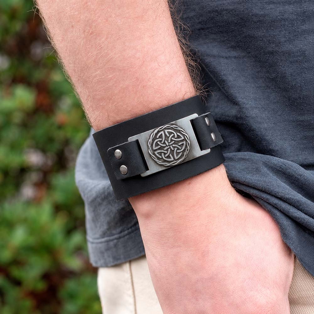Black Real Leather Celtic Shield Knot Cuff Bracelet4