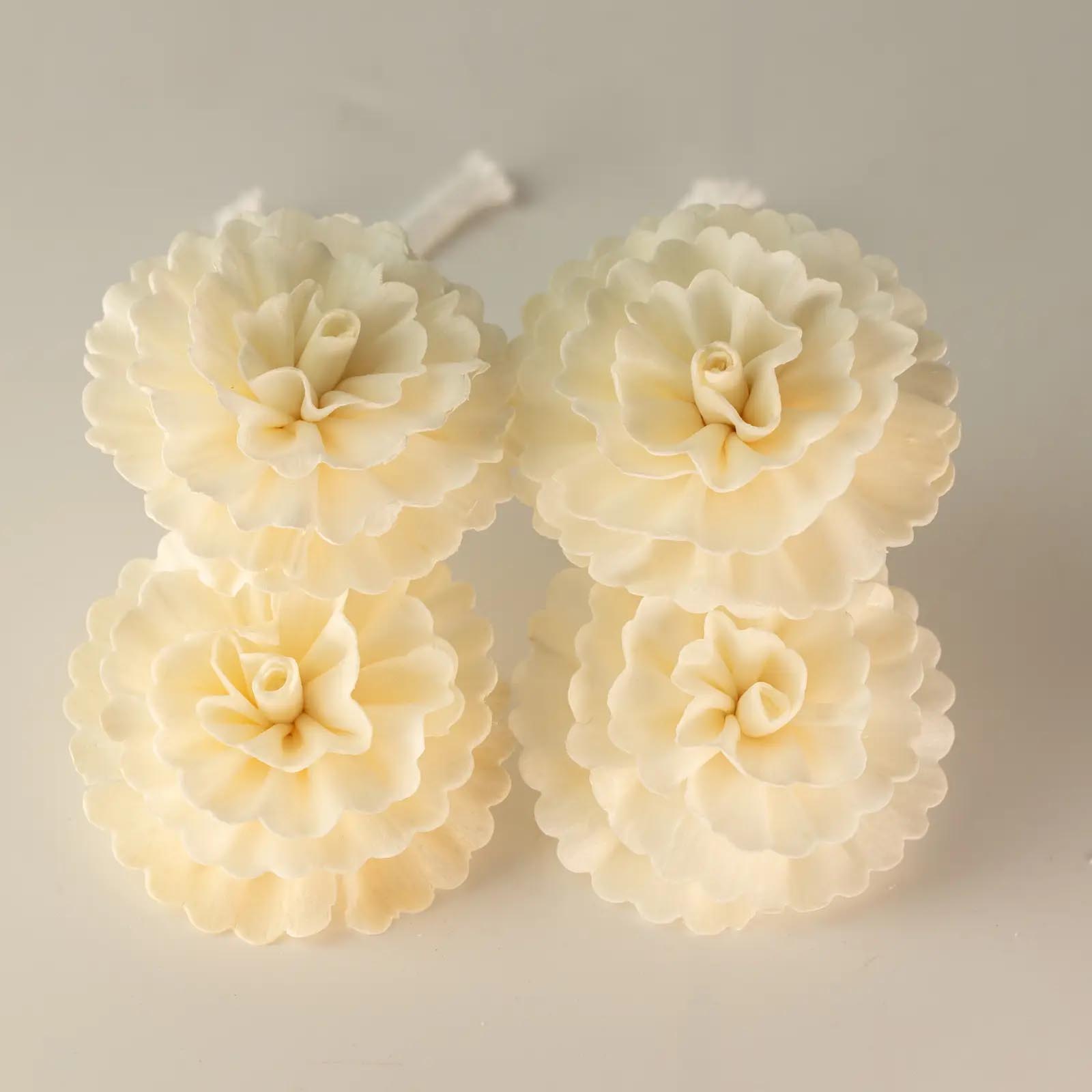 Set of 4 Medium Carnation Diffuser Flowers with String Wicks1