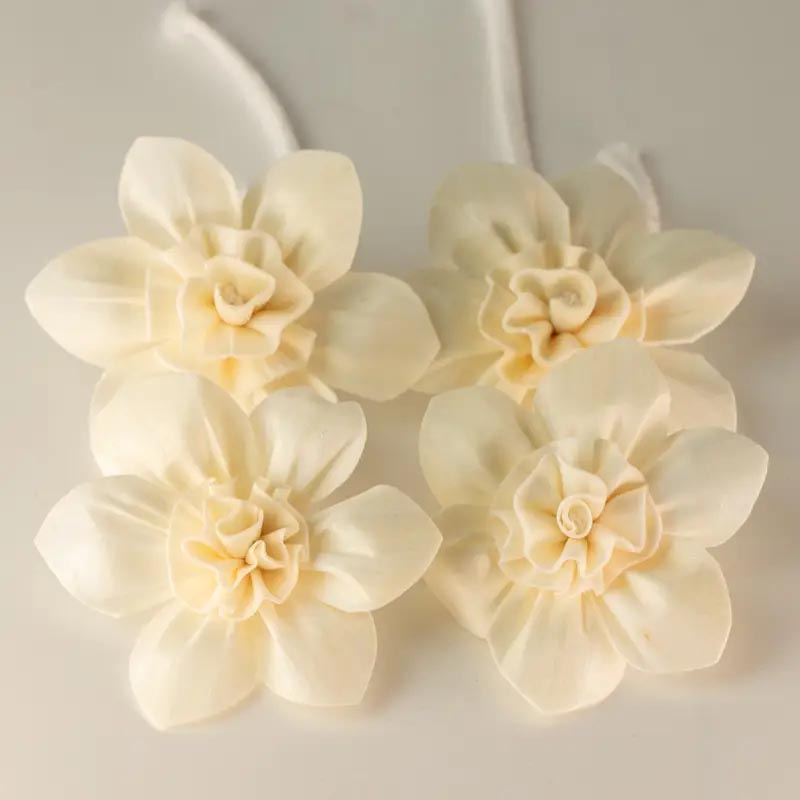 Set of 4 Large Lily Diffuser Flowers with String Wicks3