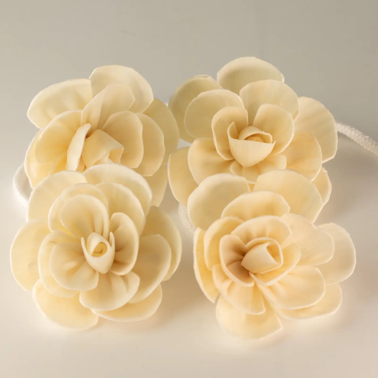 Set of 4 Small Lotus Diffuser Flowers with String Wicks1