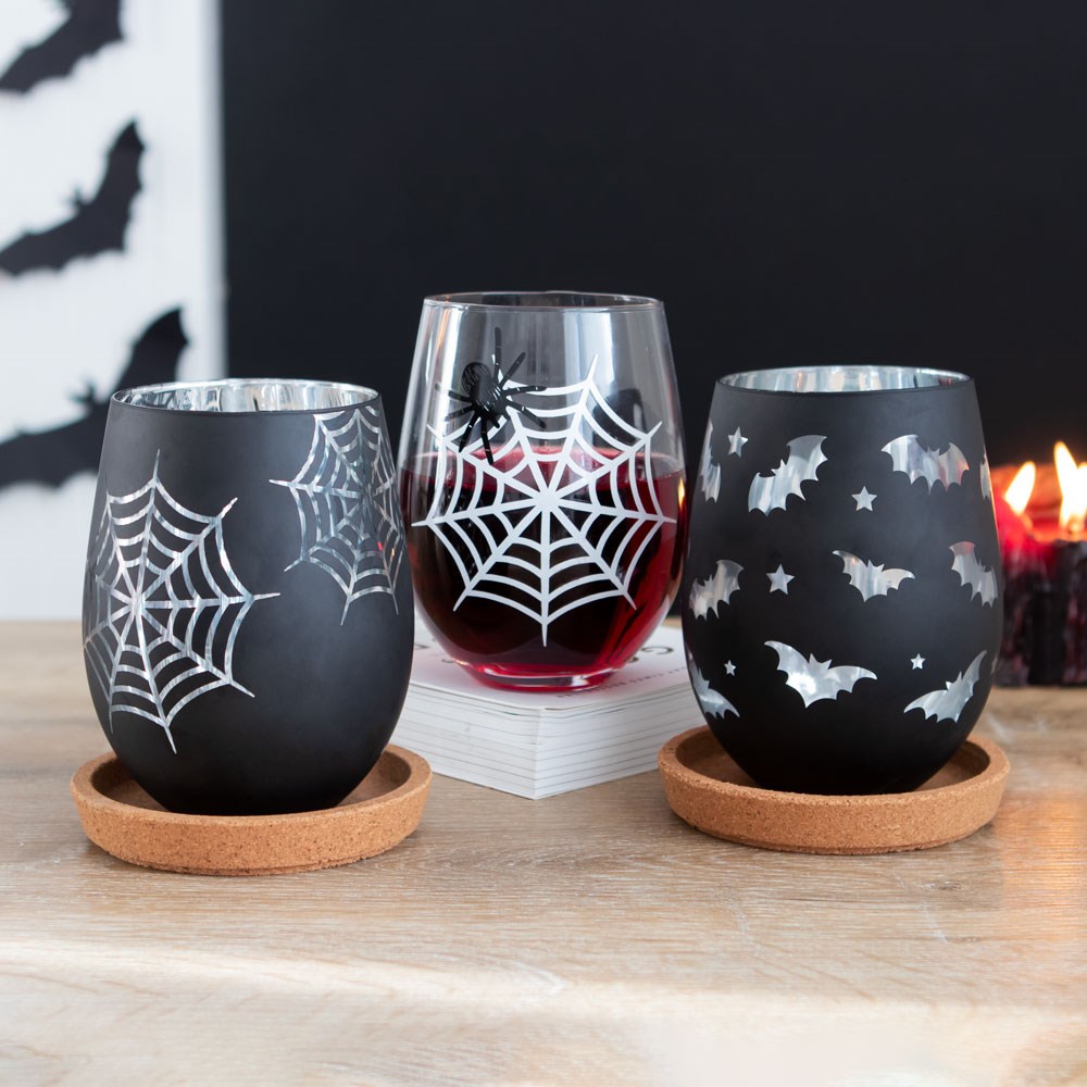 Set of 2 Spider & Web Stemless Wine Glasses (500ml)3