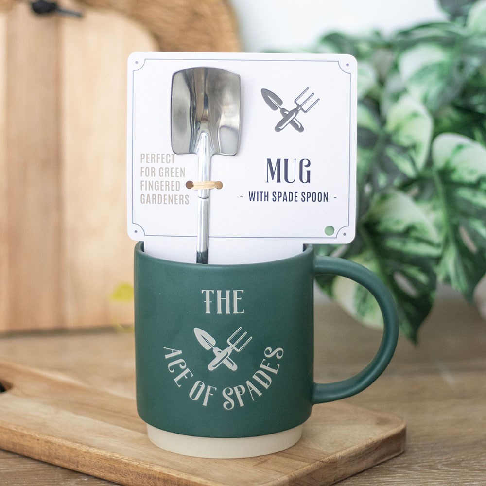 Ace of Spades Novelty Gardening Mug with Spade Spoon (500ml)4