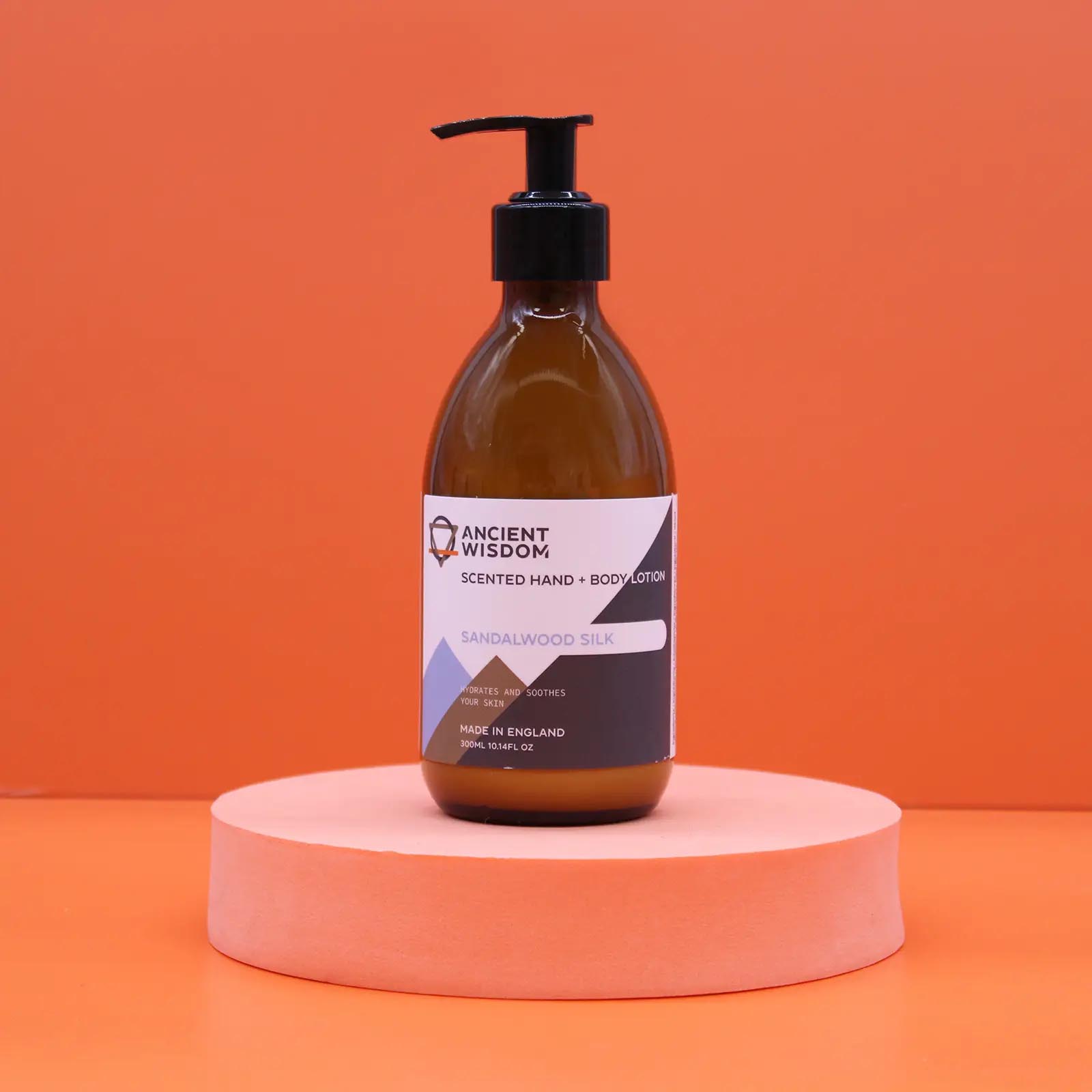 Sandalwood Silk Scented Hand & Body Lotion (300ml)2