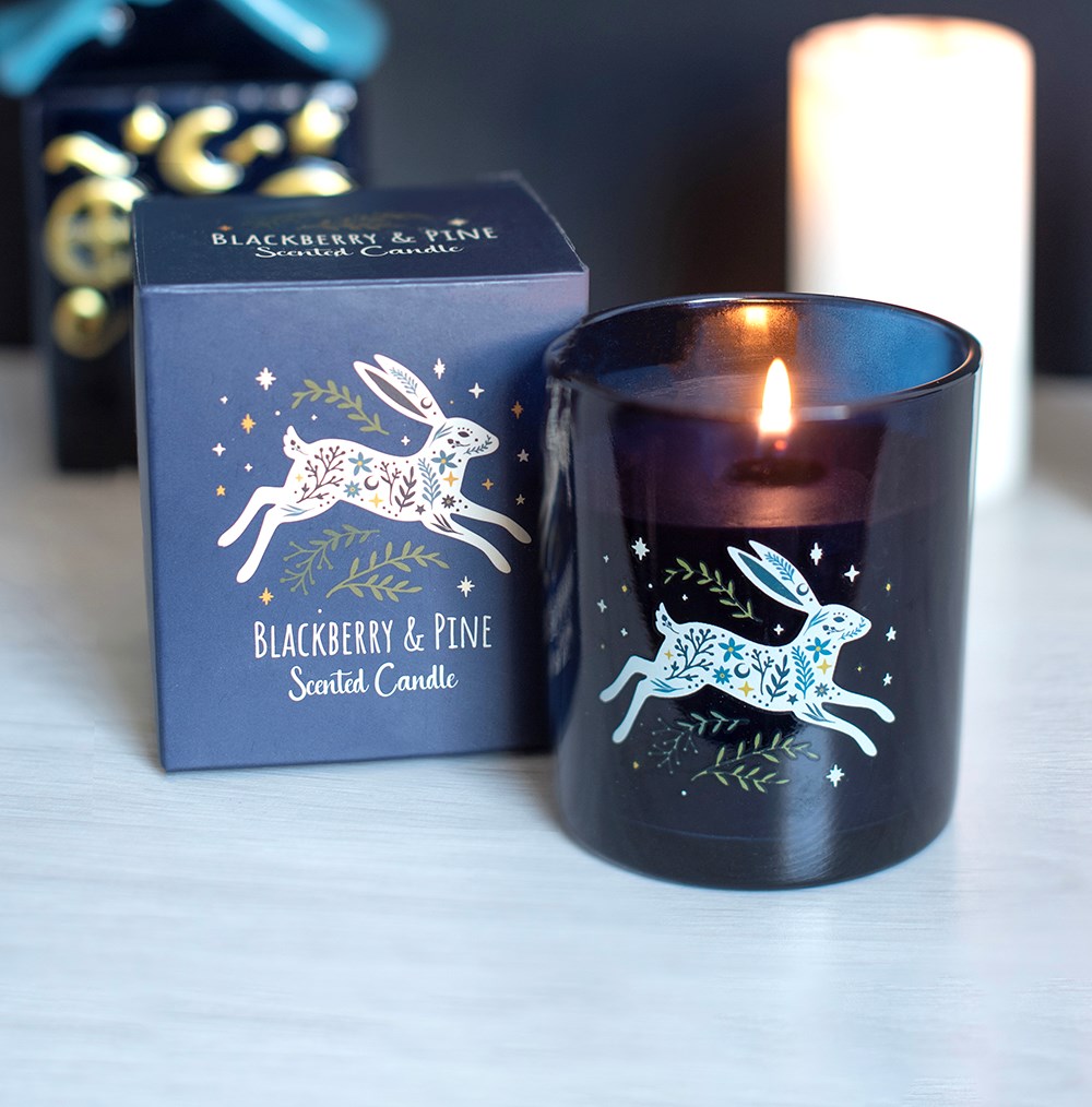 Leaping Hare Blackberry & Pine Scented Candle3