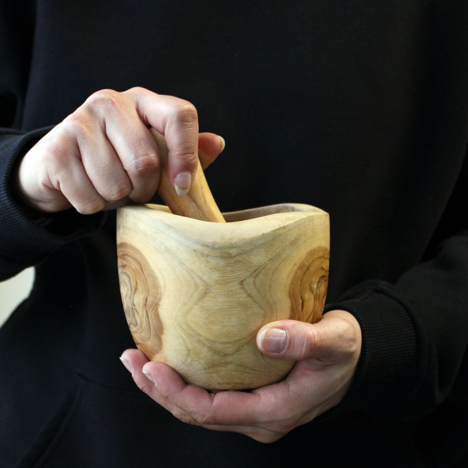 Large Ergo Teak Pestle & Mortar3
