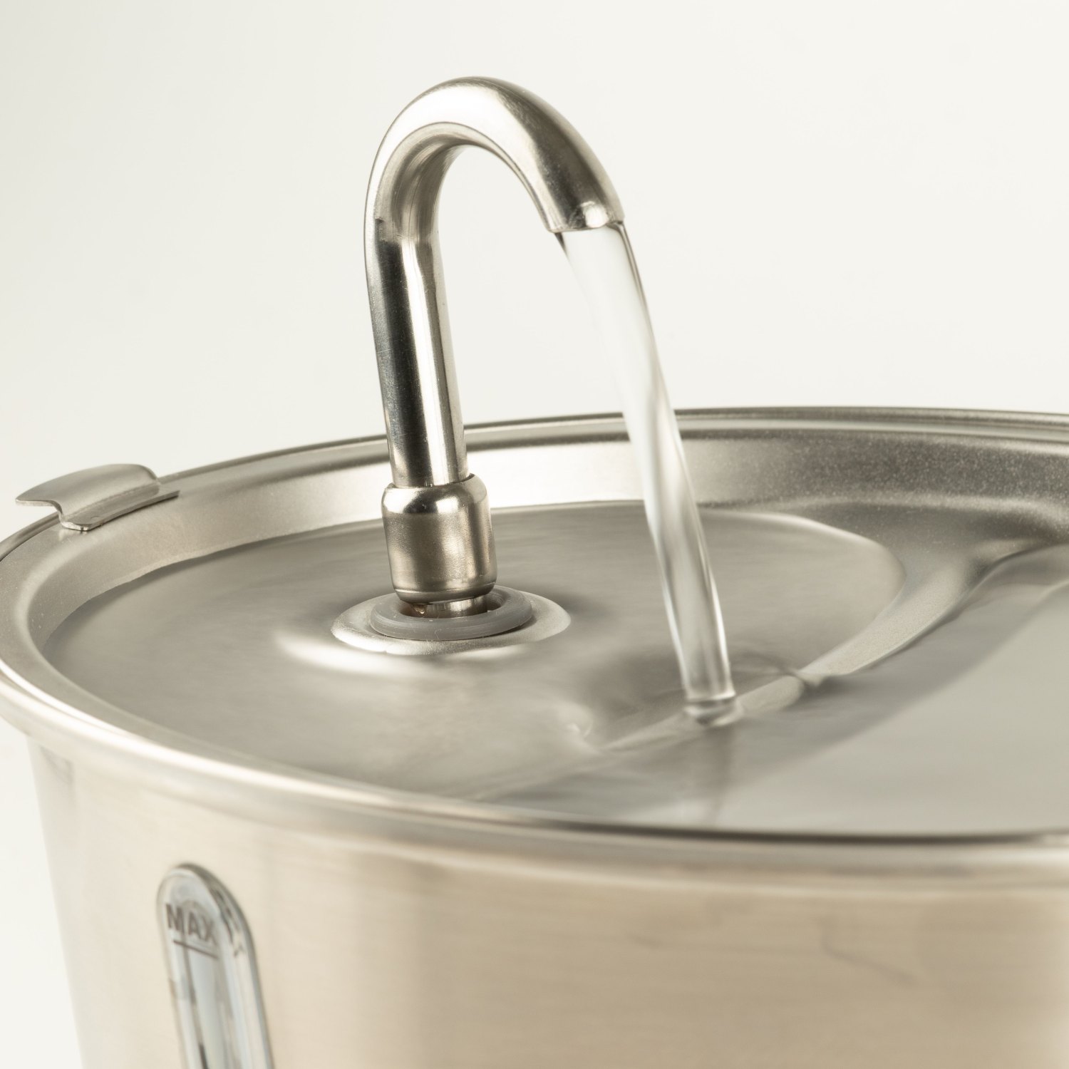 PAW 2.5L Stainless Steel Electric Pet Water Fountain2
