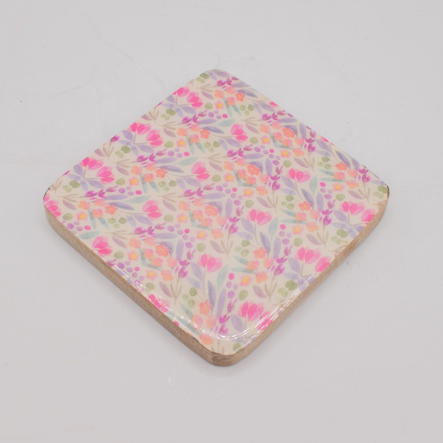 Pretty Floral Mango Wood Coasters – Set of 43