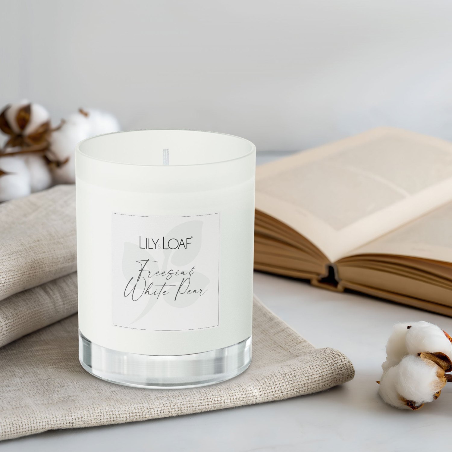 Lily & Loaf Freesia & White Pear Soy Wax Candle3