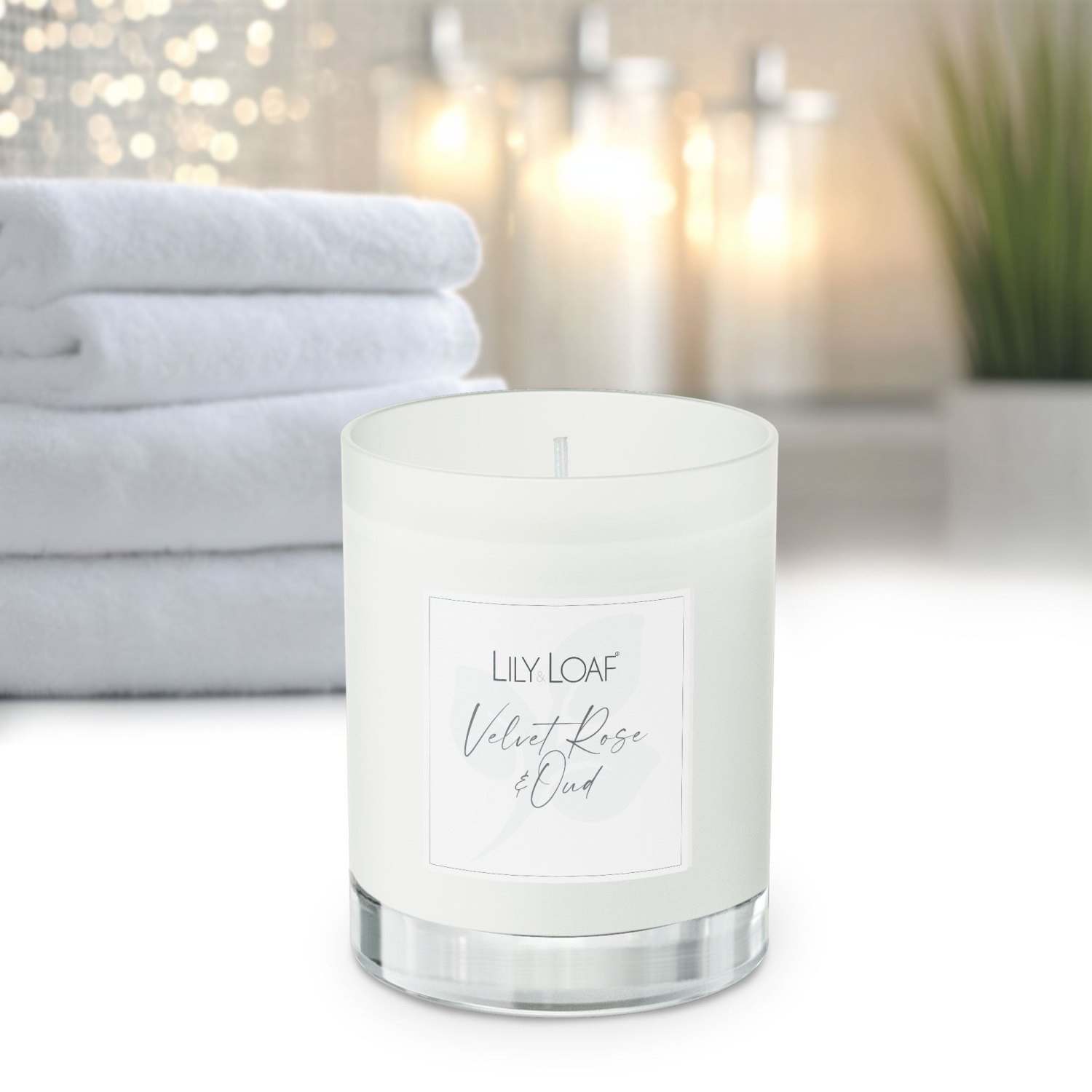 Lily & Loaf Velvet Rose & Oud Soy Wax Candle1