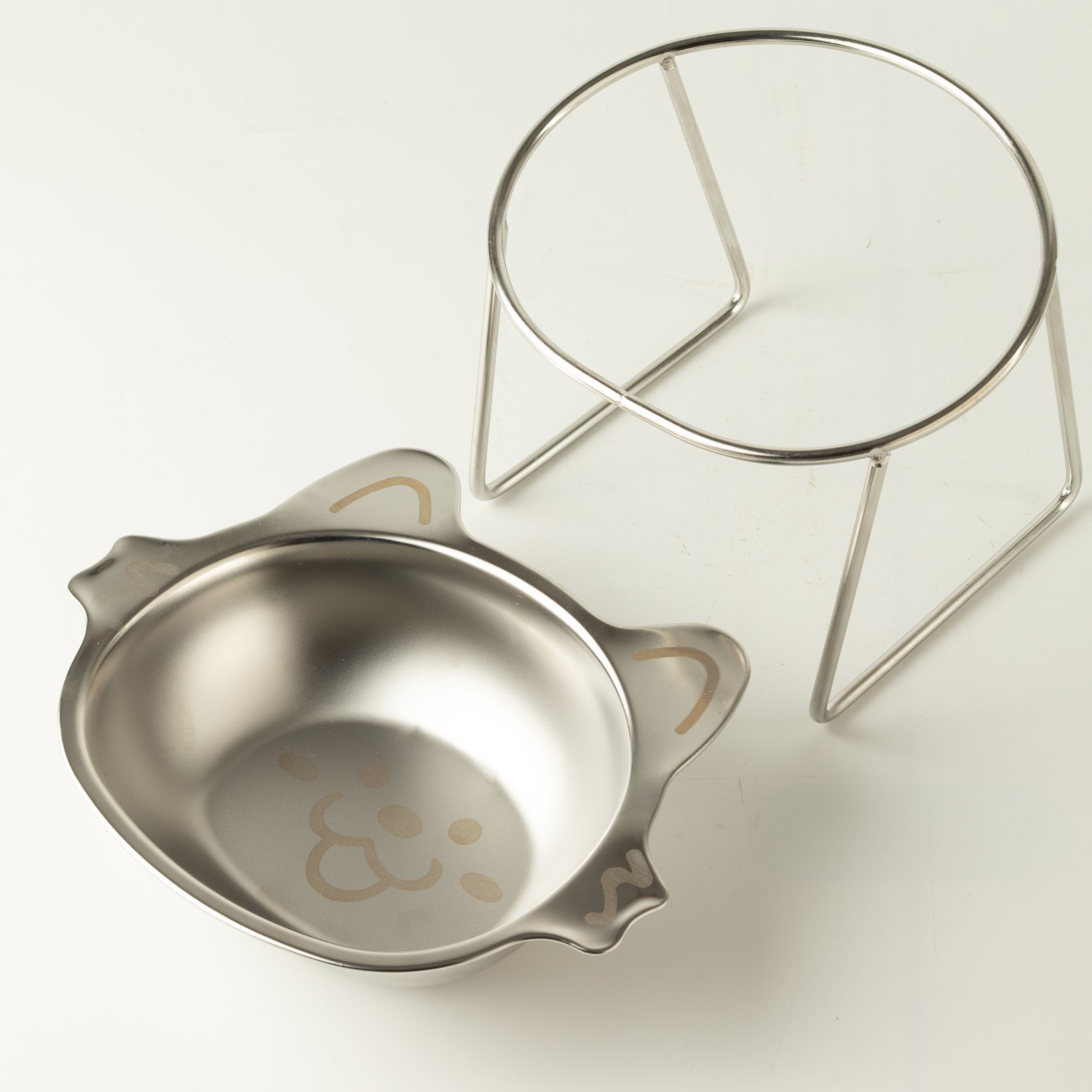 Raised Stainless Steel Cat Bowl with Stand1