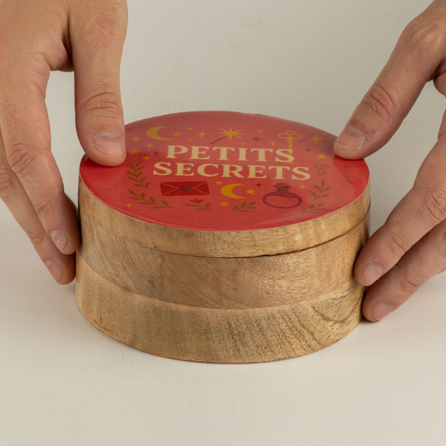 Petite Secrets Round Enamelled Trinket Box2