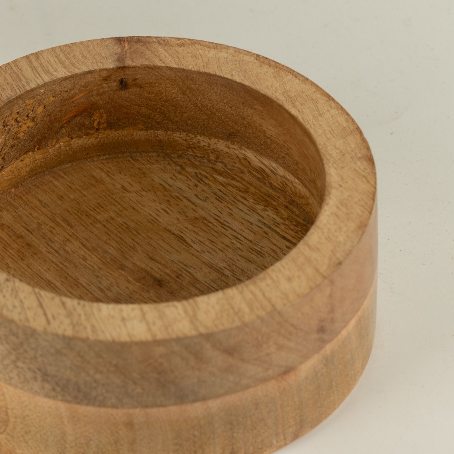 Petite Secrets Round Enamelled Trinket Box5