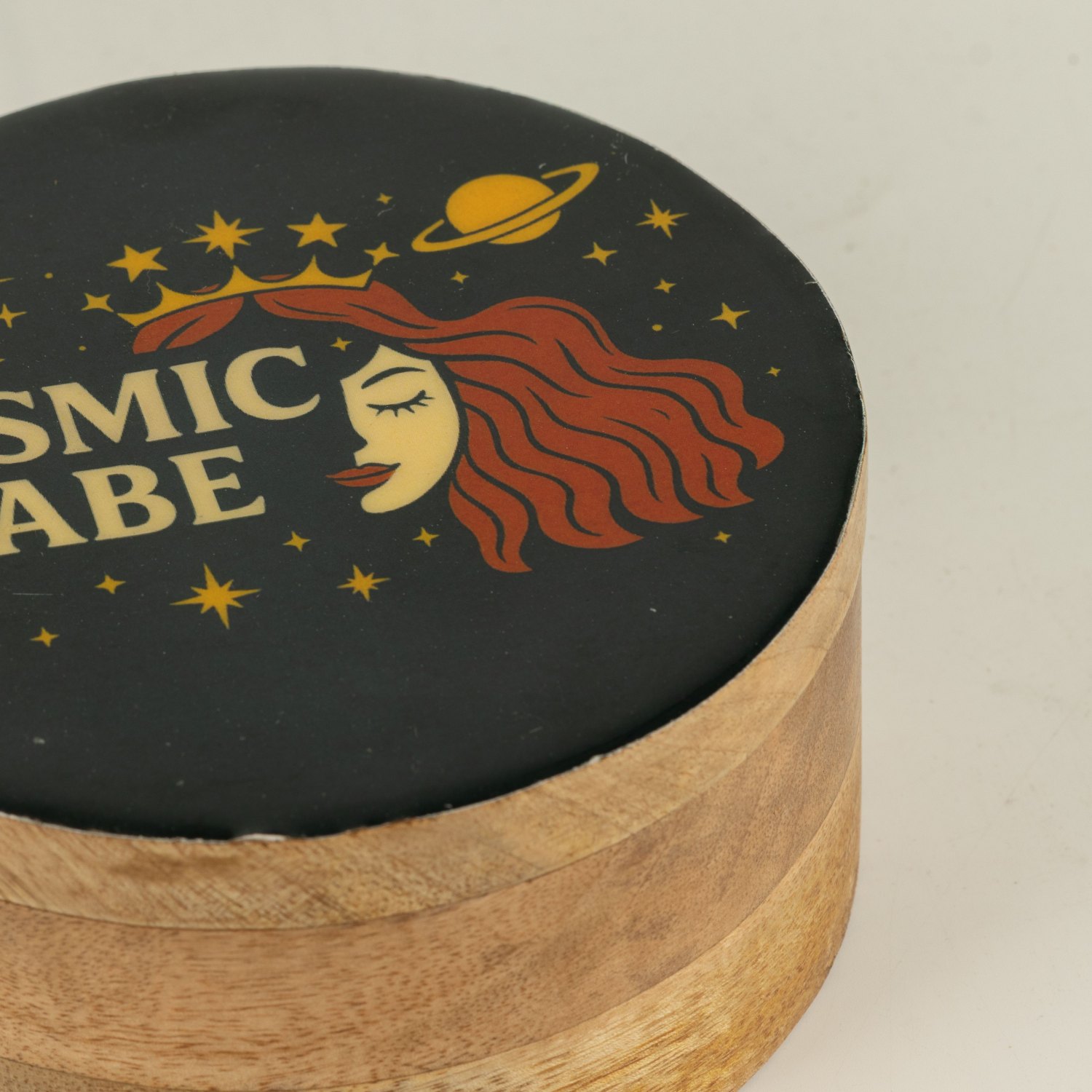 Cosmic Babe Round Enamelled Trinket Box4