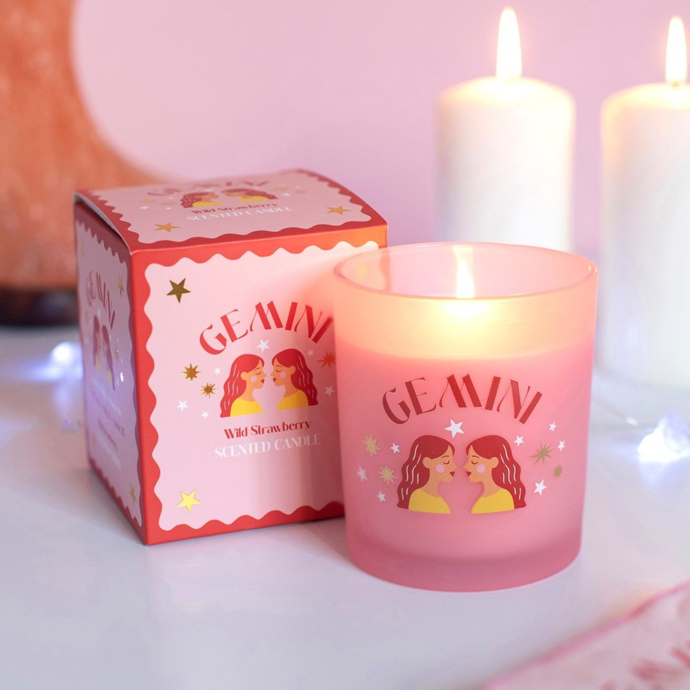 Zodiac Zest Gemini Wild Strawberry Scented Candle3