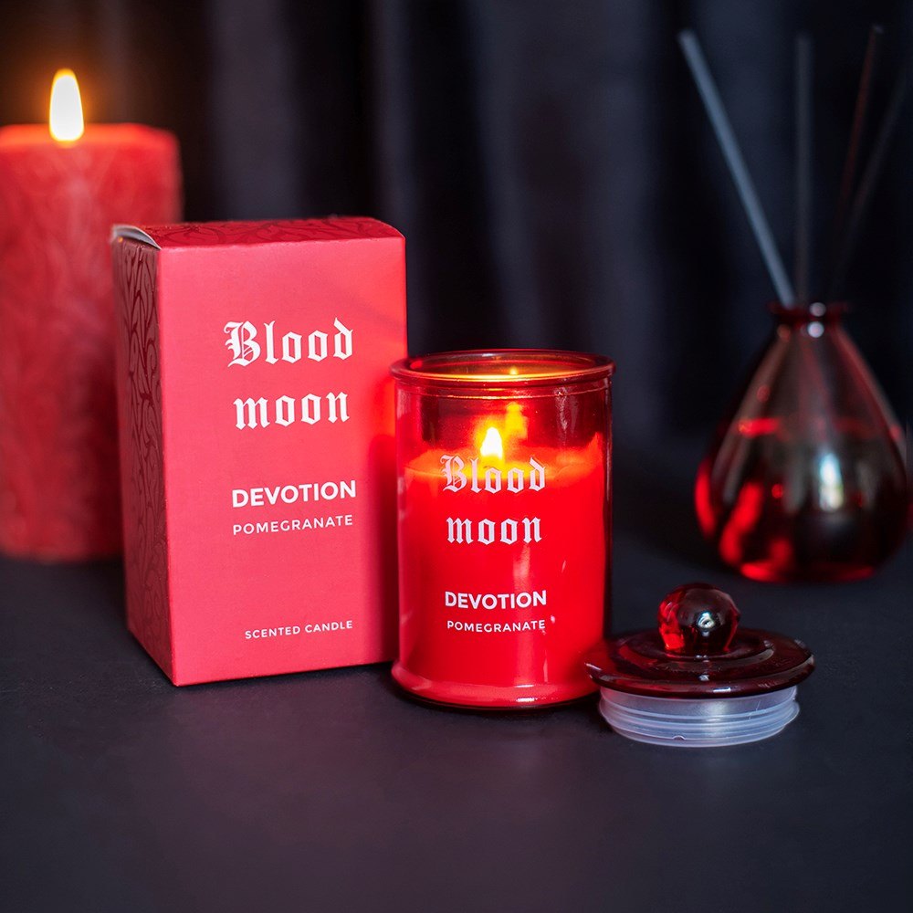 Blood Moon Pomegranate Scented Candle - Devotion4