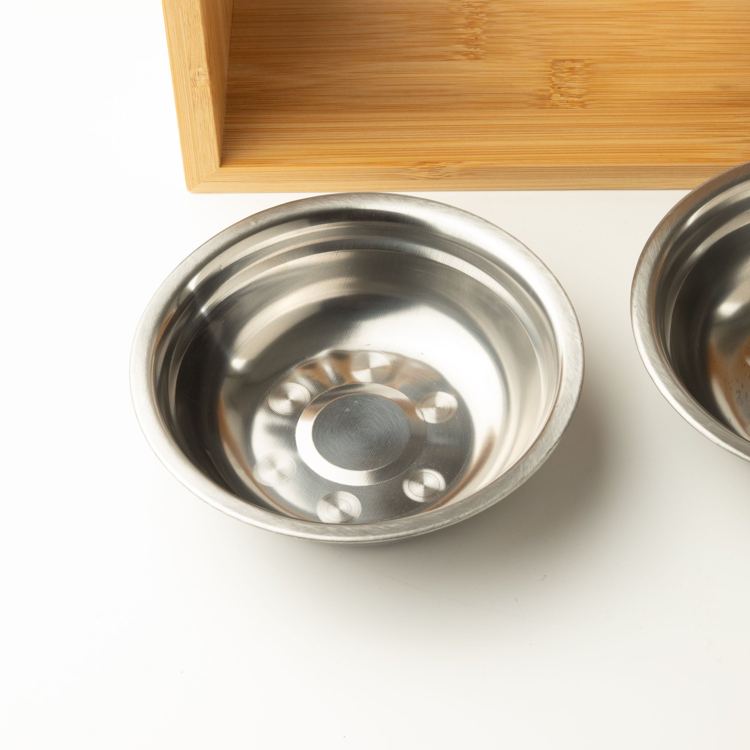 PAW Large Double Stainless Steel Pet Bowls with Wooden Stand – 2 x 13cm3