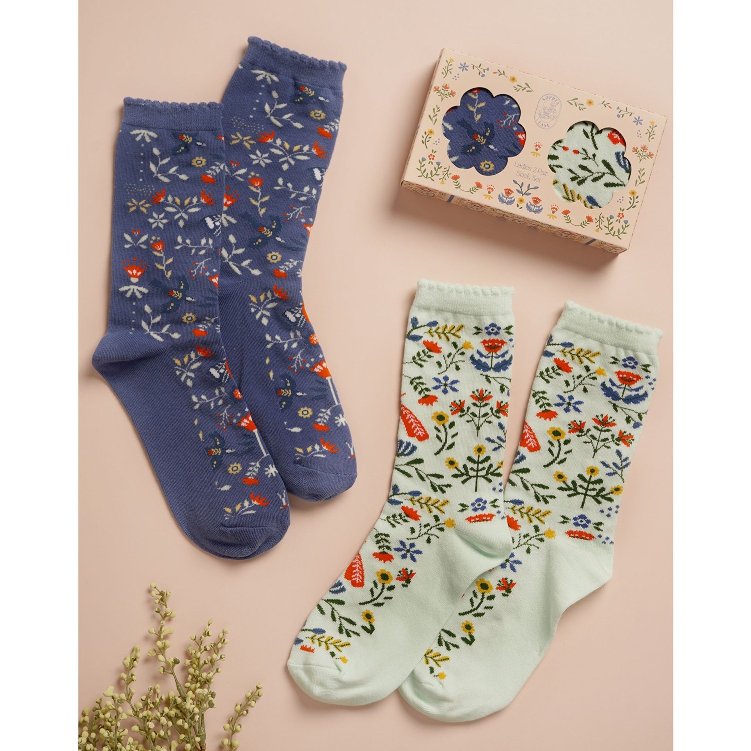 Sophia Lane Floral Ladies' Socks – Set of 2 Pairs4