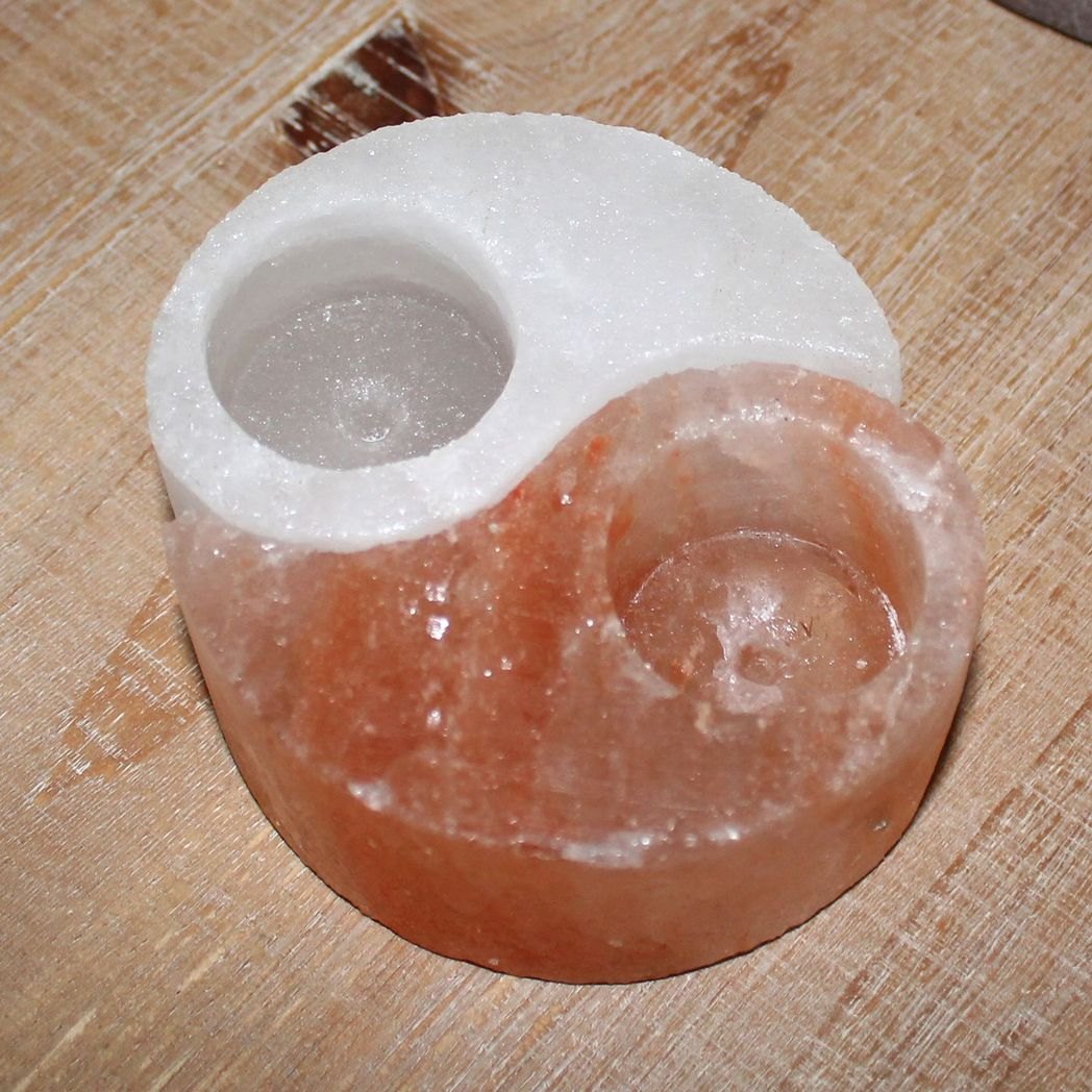Hestia Yin & Yang Himalayan Rock Salt Double Tealight Holder2