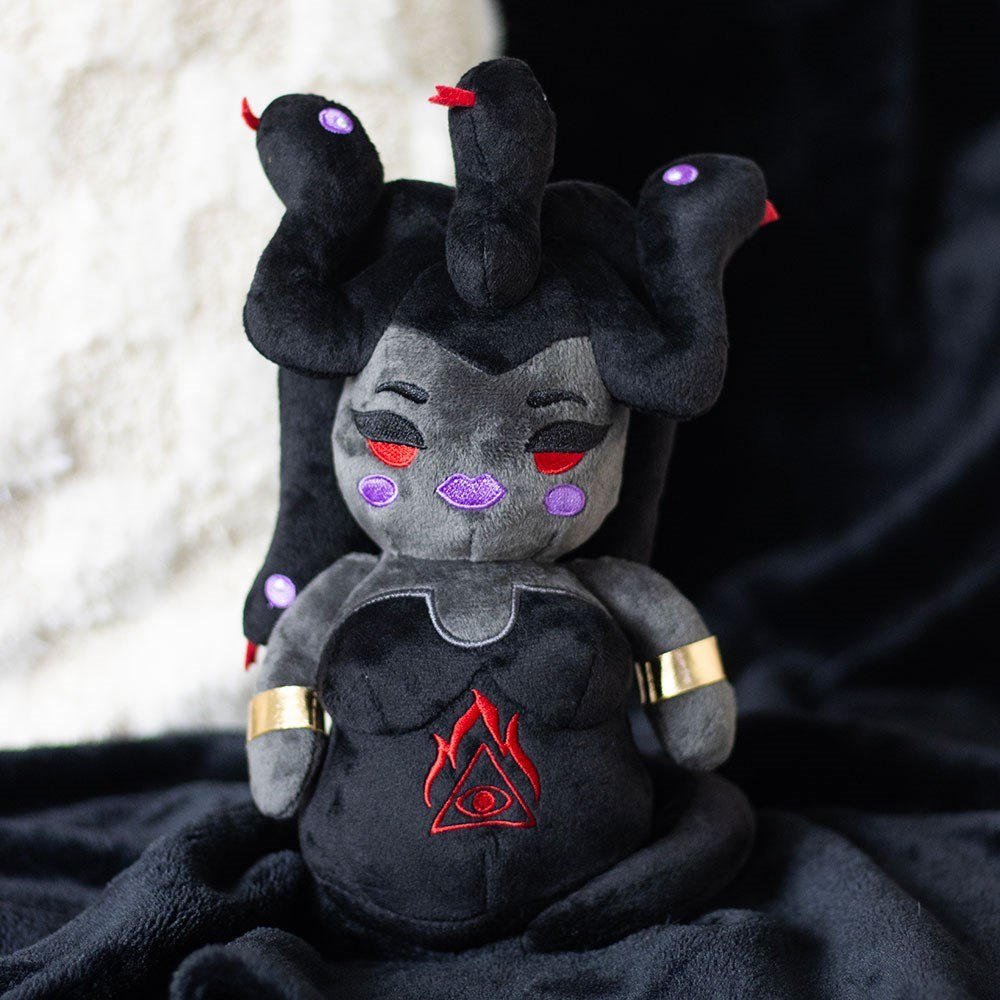 Medusa Serpent Hair Plush Toy3