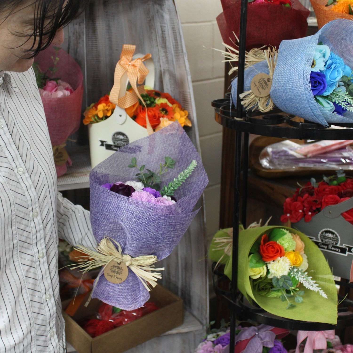 Purple Standing Soap Flower Bath Bouquet2