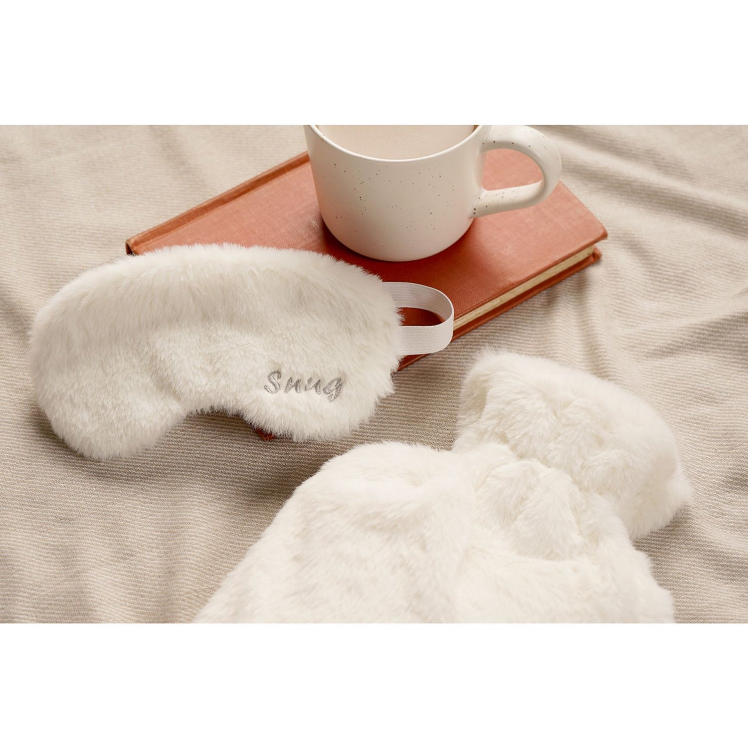 Sophia Layers Snug 1.7L Hot Water Bottle & Eye Mask Set – White7