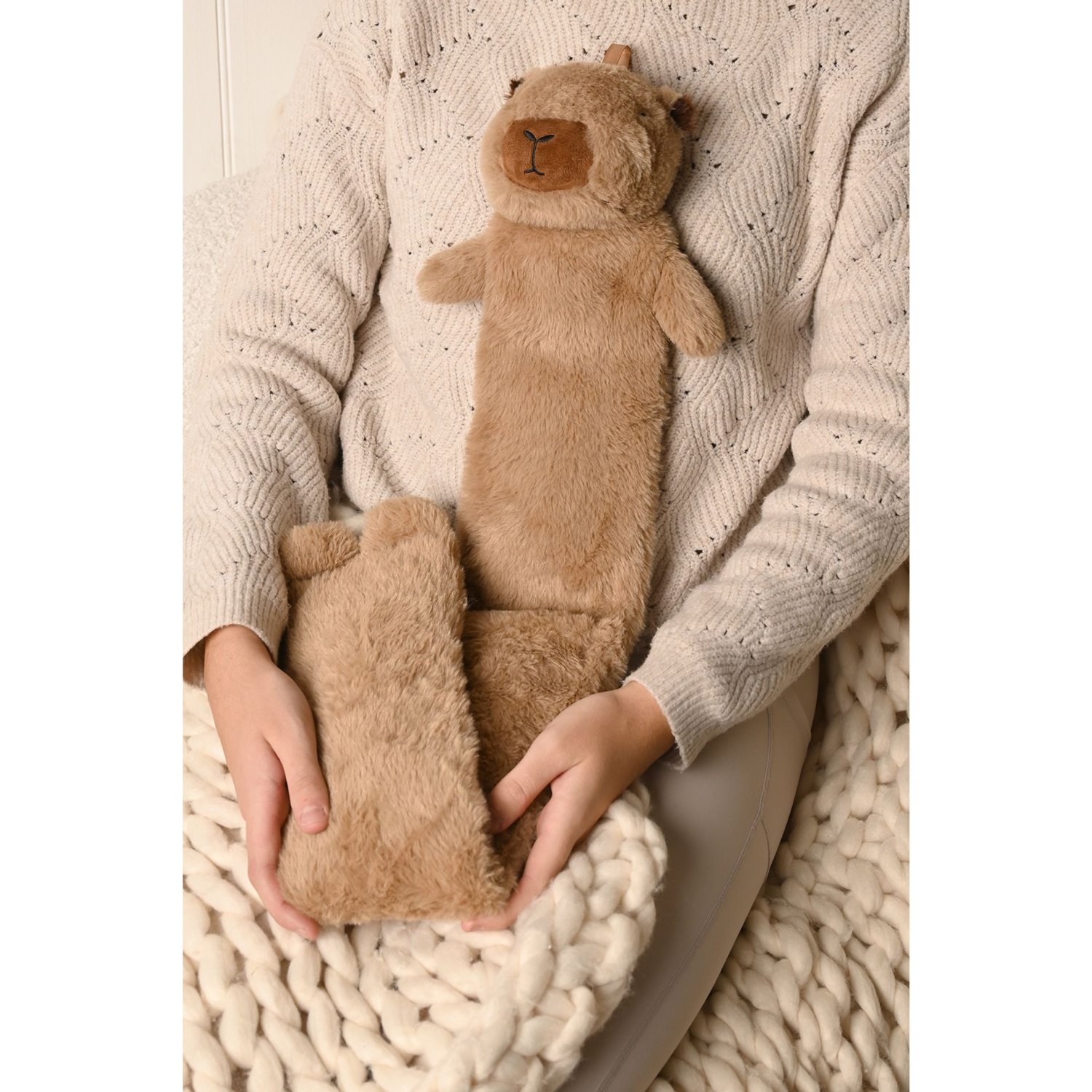 The Feel Good Club Capybara 1.7L Long Hot Water Bottle5