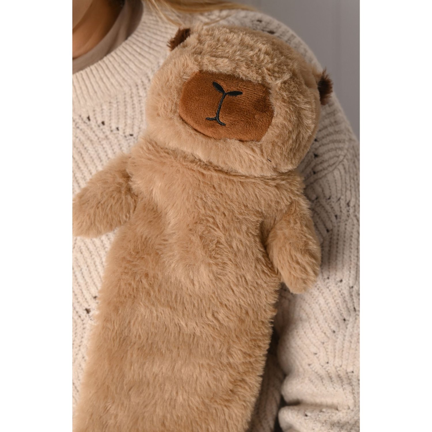 The Feel Good Club Capybara 1.7L Long Hot Water Bottle6