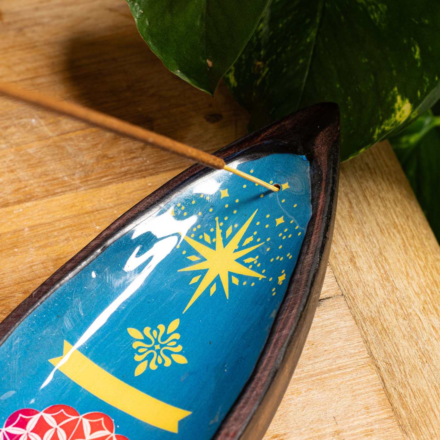 Mandala Mango Wood Enamel Incense Bowl4