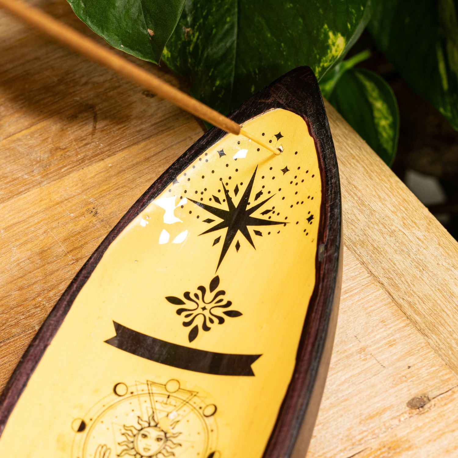 Hand & Sun Mango Wood Enamel Incense Bowl4