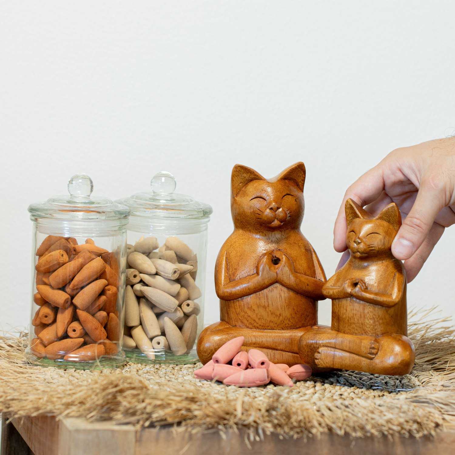 Meditating Yoga Cat Suar Wood Incense Burner – Large8