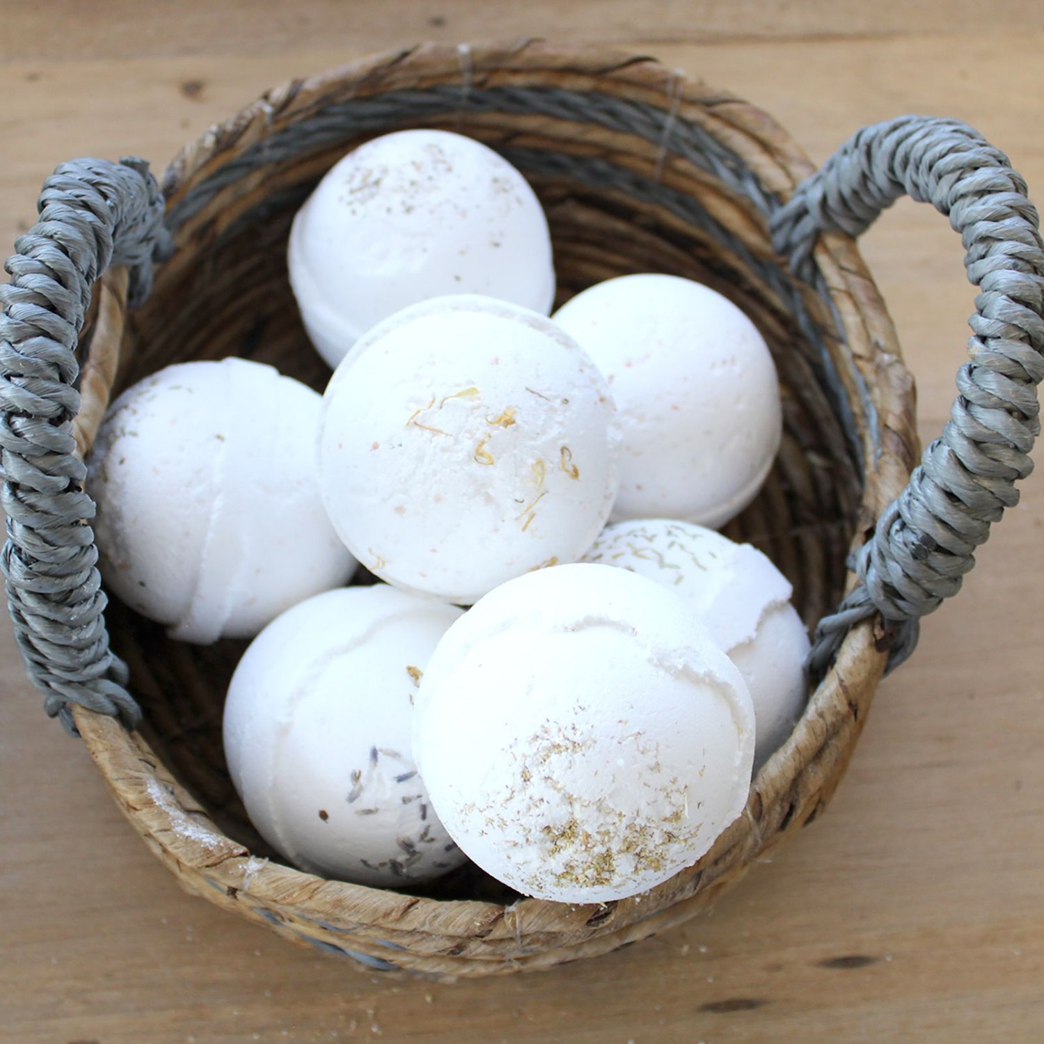 Natural Seagrass Baskets – Set of 22