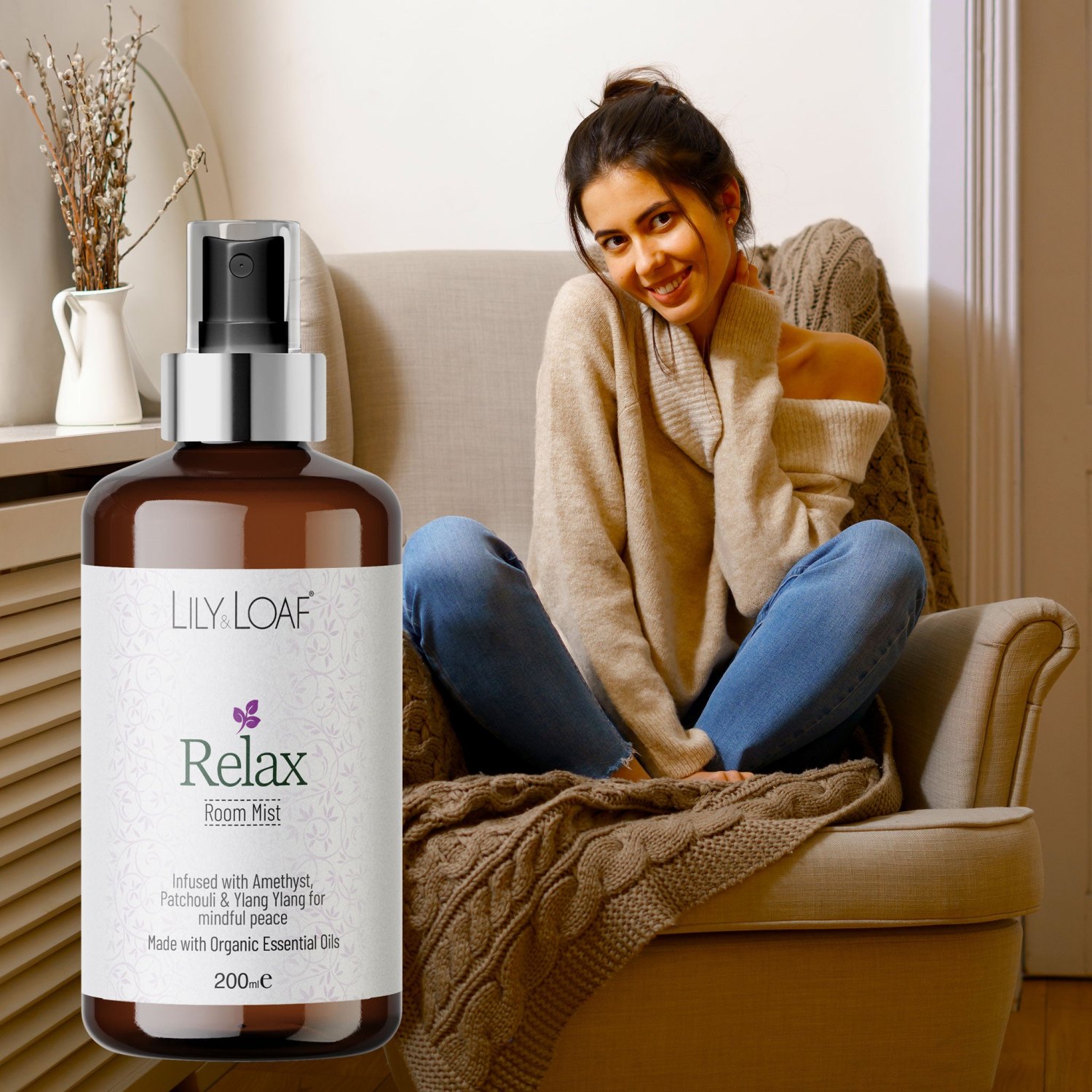 Lily & Loaf Relax Room Mist (200ml)4