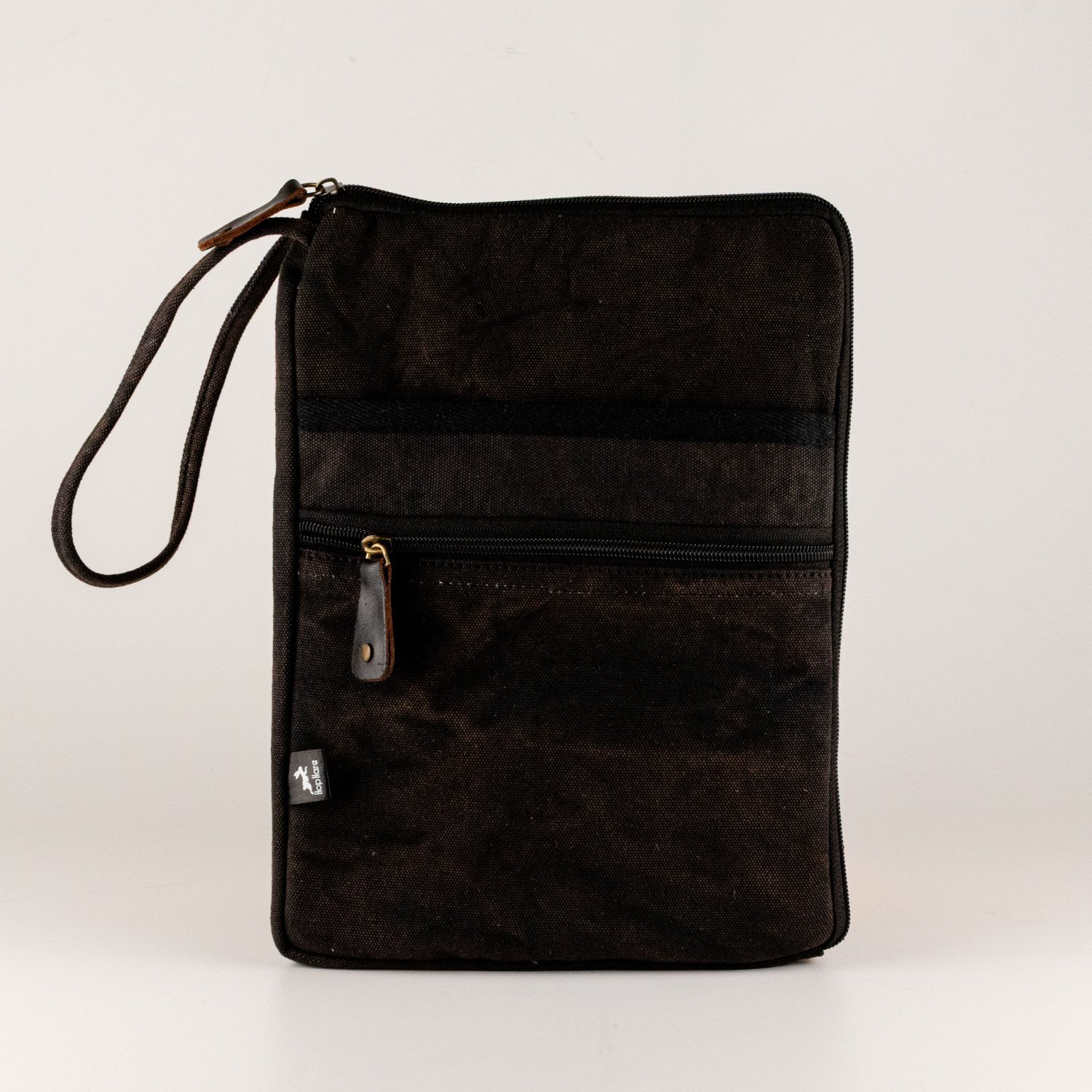 Hop Hare Charcoal Stonewash Tablet Pouch