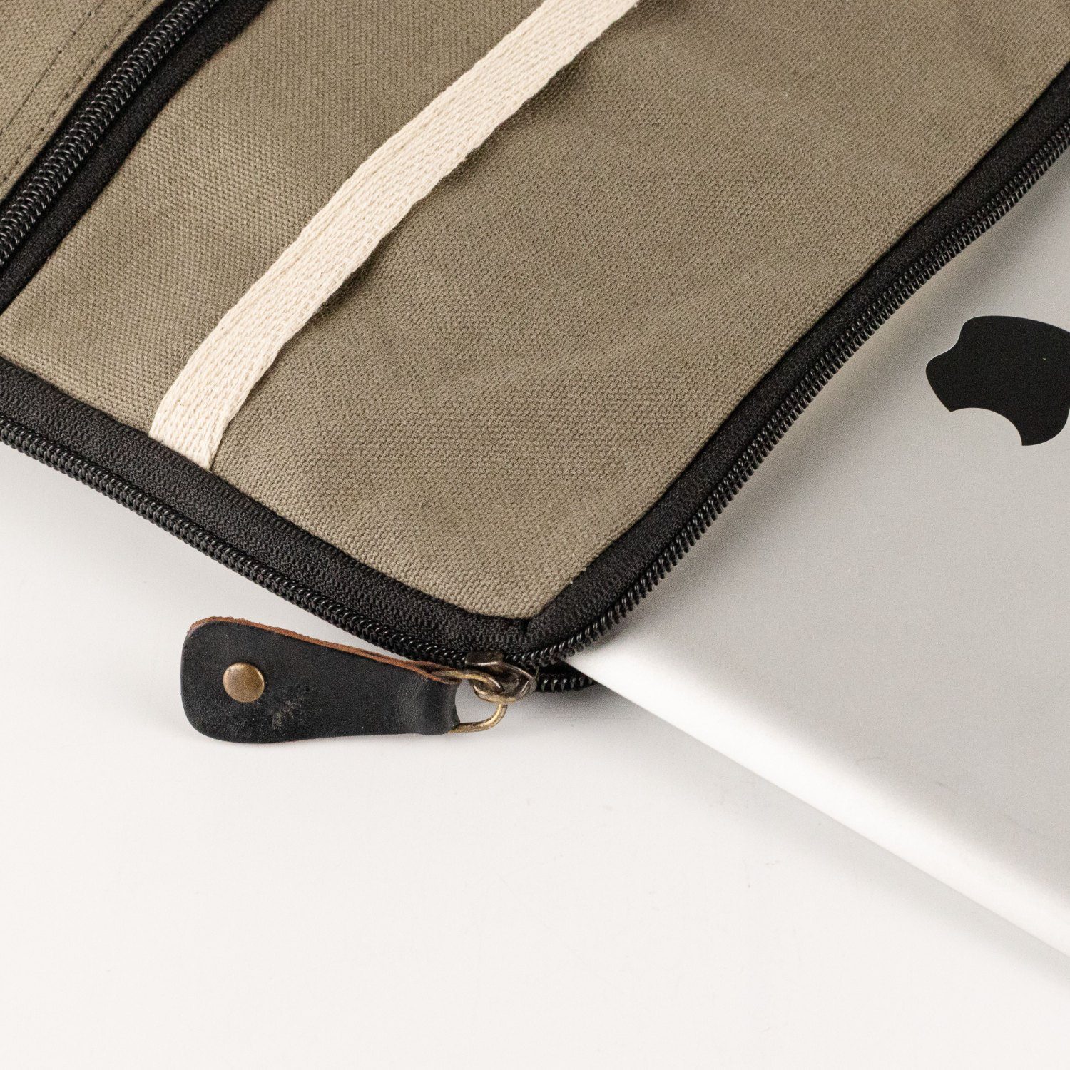 Hop Hare Olive Canvas Tablet Pouch1