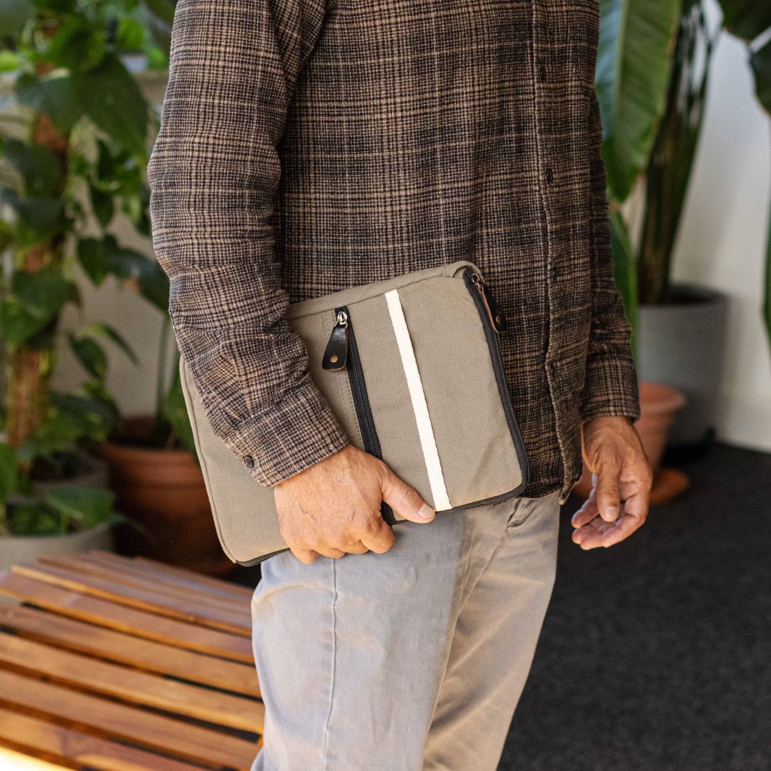 Hop Hare Olive Canvas Tablet Pouch6